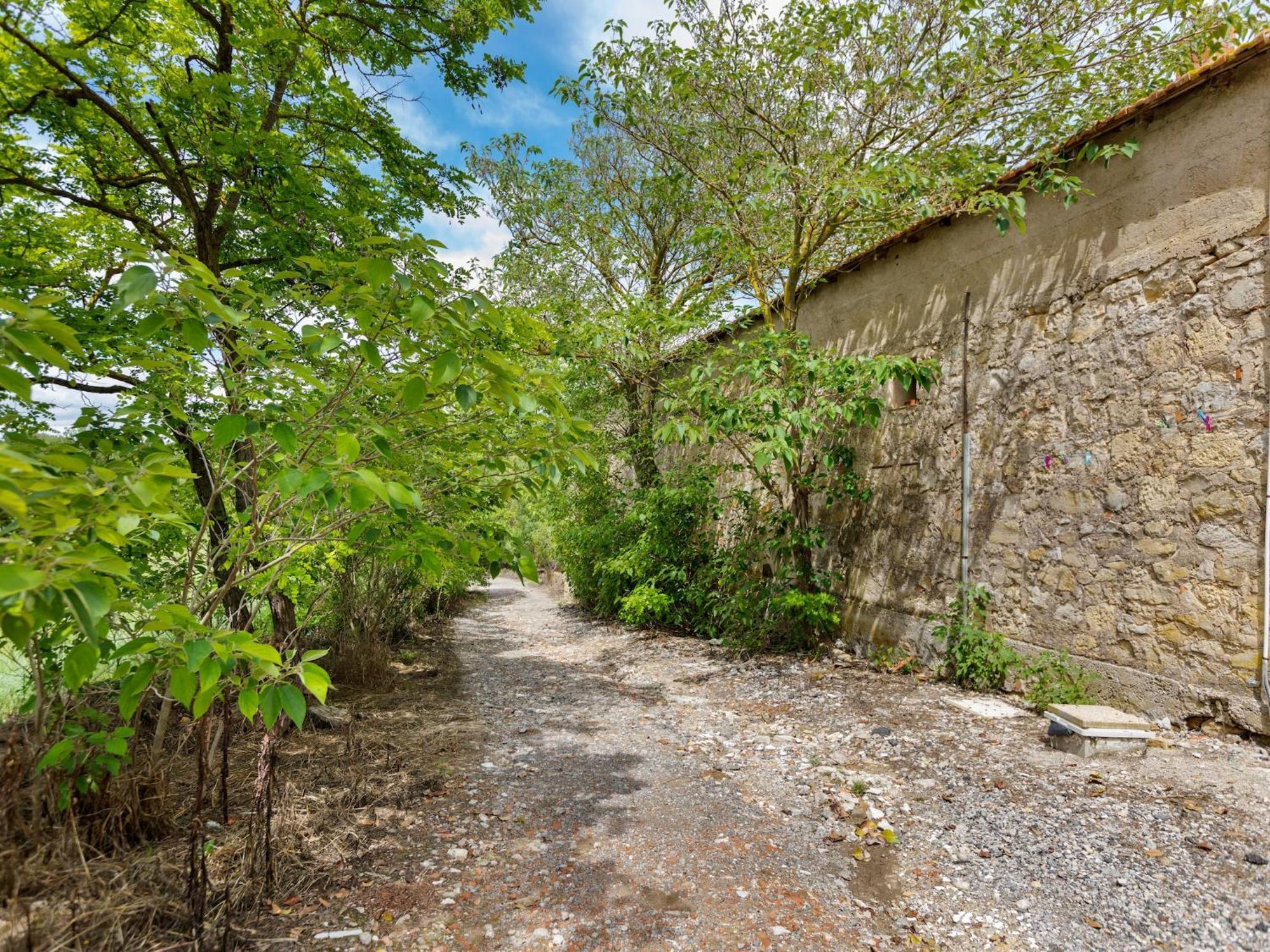 Apartment With Pool Amid Vineyards And Near The Beach Mèze Exterior foto